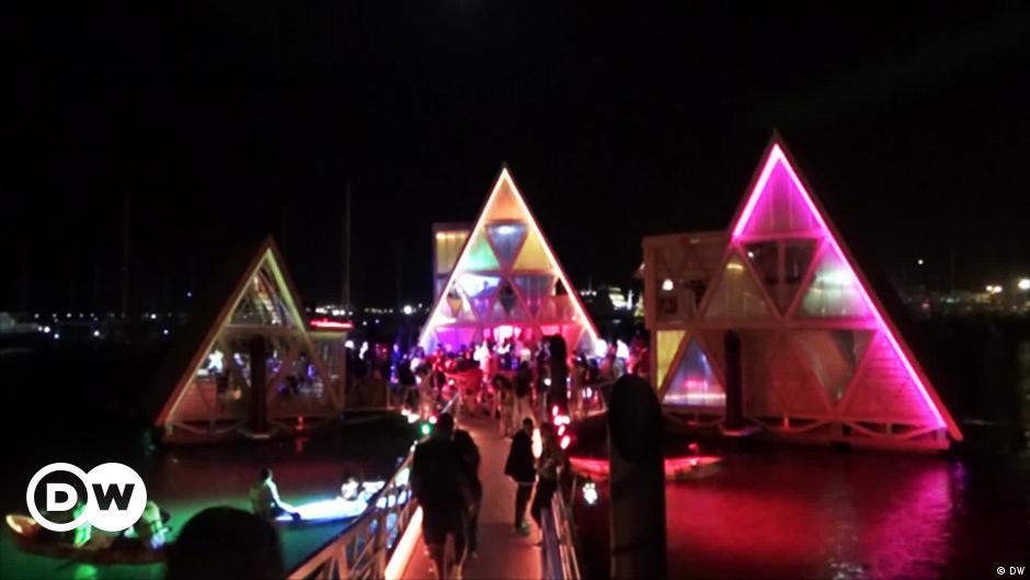 Cape Verde launches new floating entertainment center