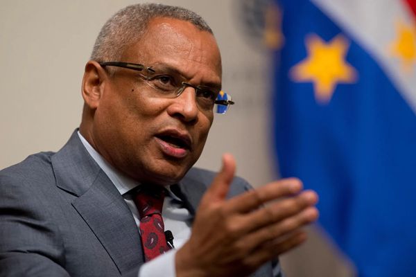 Cape Verde's Neves Seeks Second Term With Economy Past Its Pandemic Slump